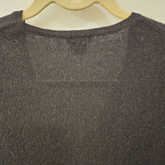 NWOT - Cashmere Ann Taylor Black Sweater - Size L - Picture 7 of 7